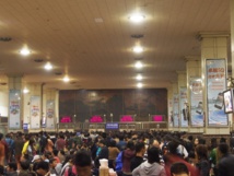 Petite crise d’agoraphobie en attendant le train Petite crise d’agoraphobie en attendant le train