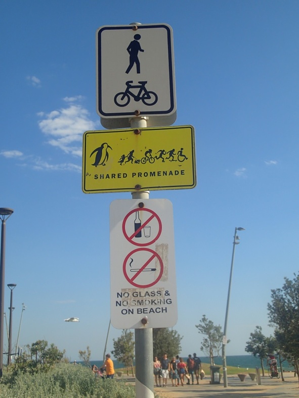 Australie : des animaux sur des panneaux Australie : des animaux sur des panneaux