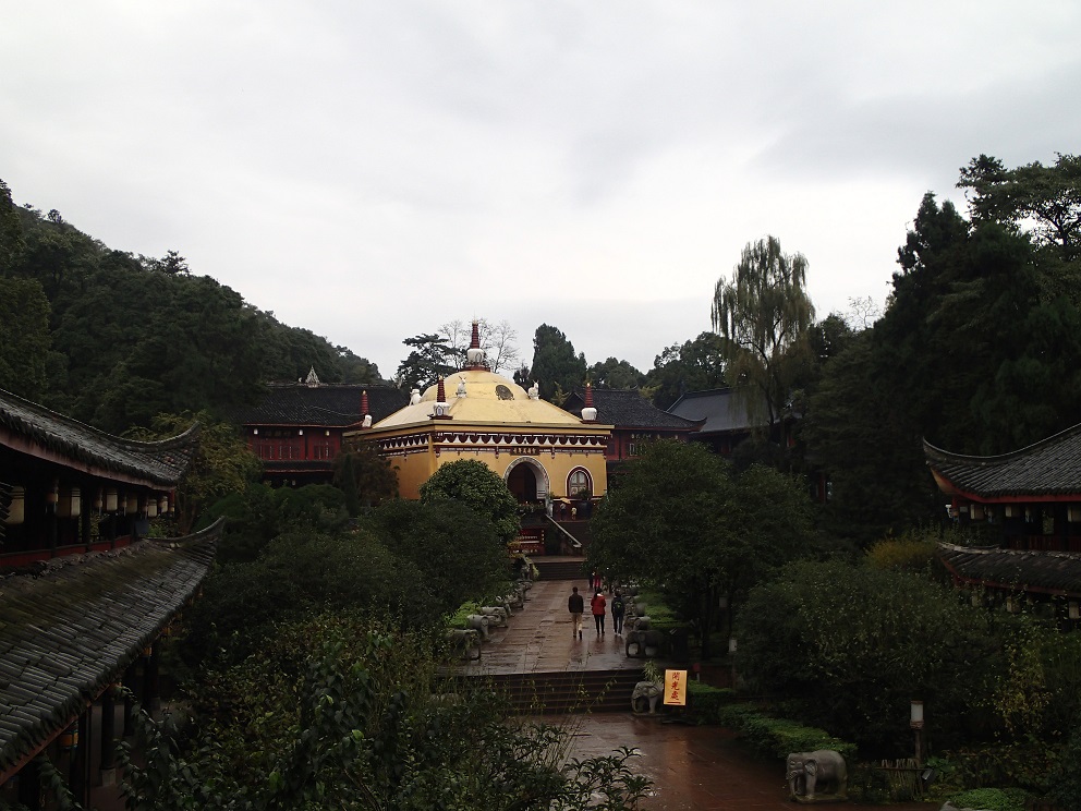12 - Le temple Zhongfeng - Mont Emei