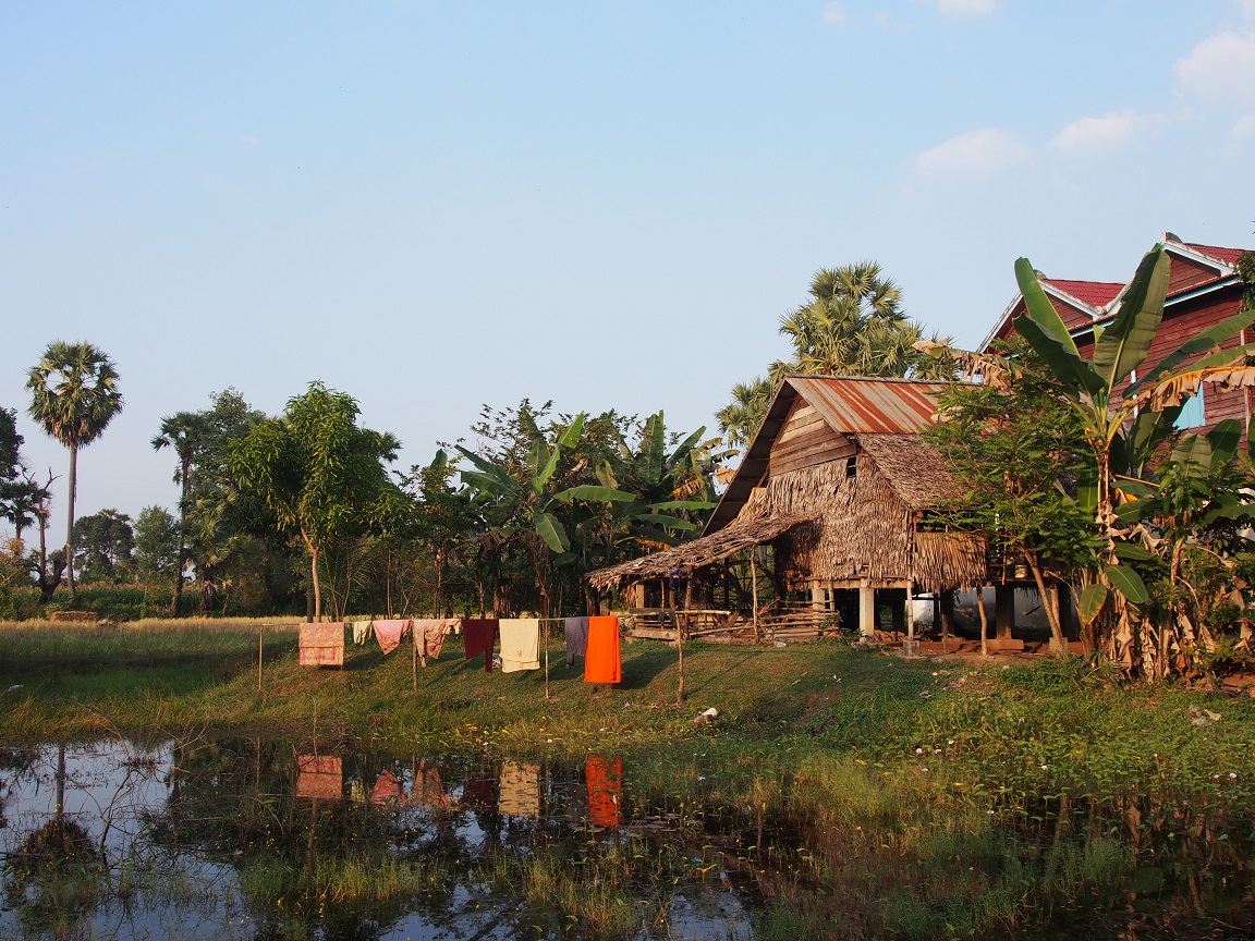 18 - Maison perdue au bord d'un lac - Siem Reap