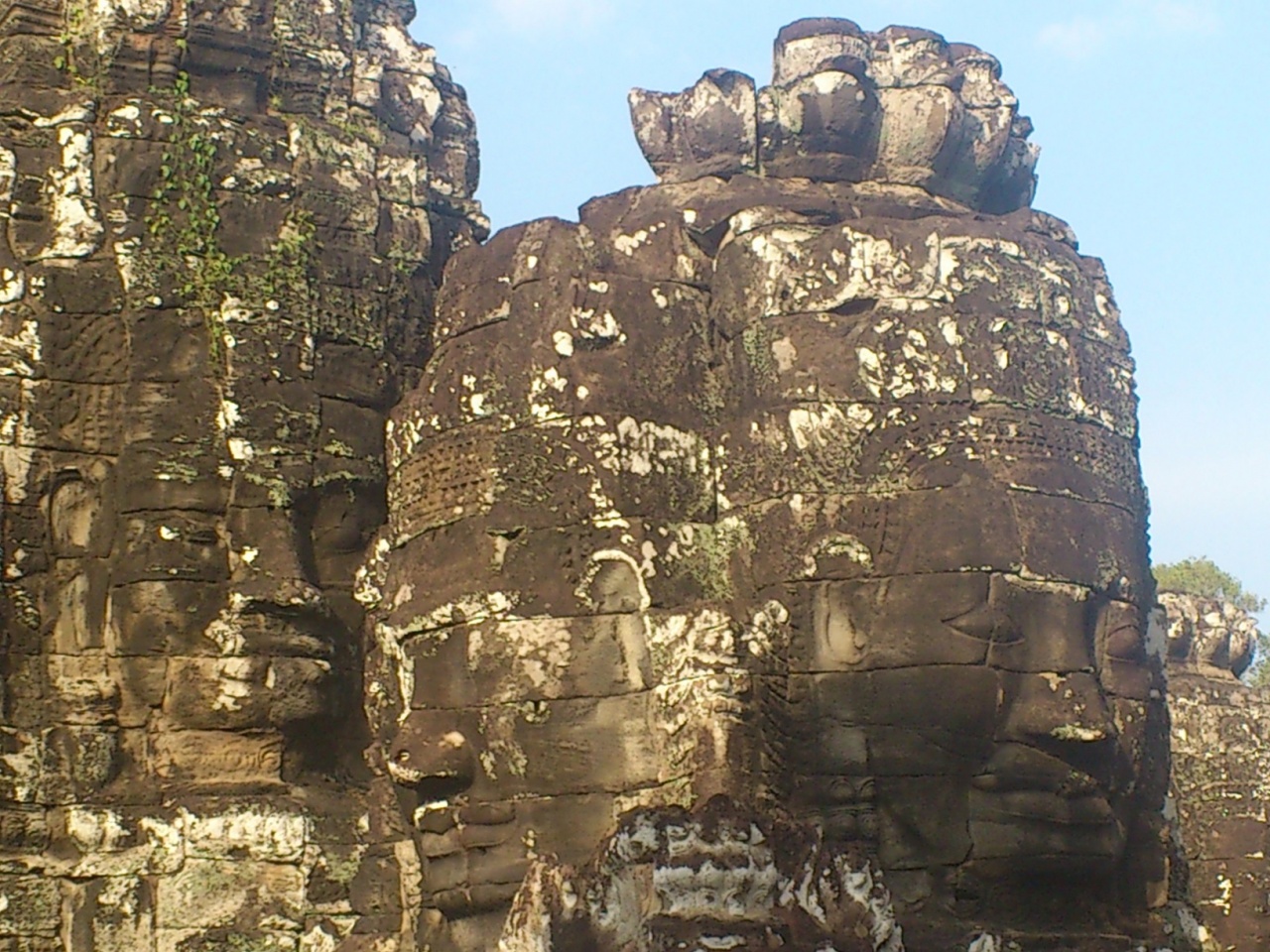 16 - Bayon - Angkor