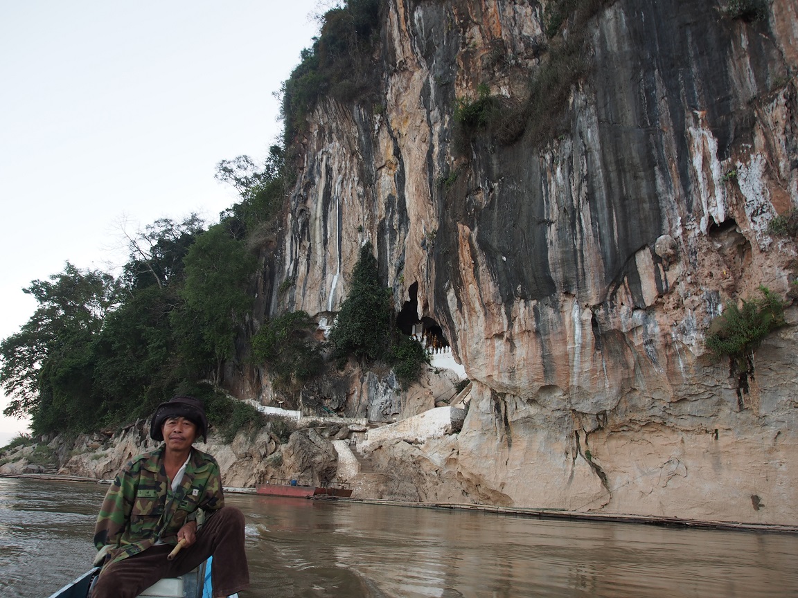 24 - Pak Ou Cave - Luang Prabang - Laos