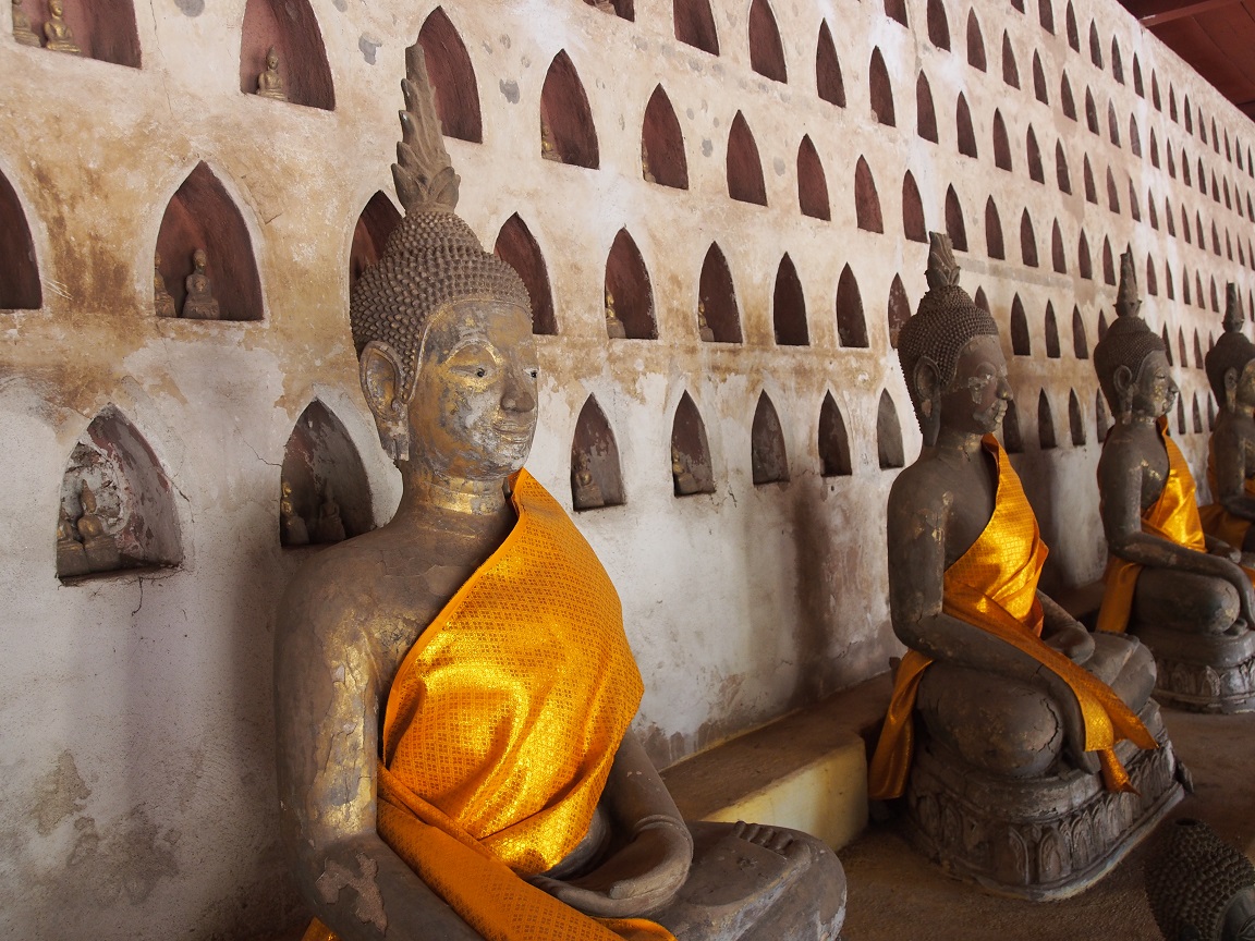 09 - Buddhas - Ventiane - Laos